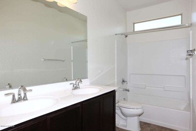 Hall Bath (2)