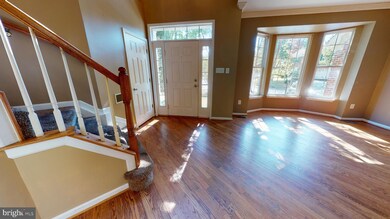 11201 Little Fox Ln, Germantown, MD 20876 - photo 4