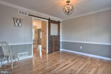 16 Brownstone Dr, Hershey, PA 17033 - photo 6