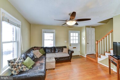 2609 Farmington Dr, Alexandria, VA 22303 - photo 4