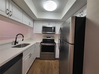 8977 SW 123rd Ct unit 106, Miami, FL 33186 - photo 6