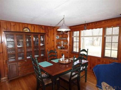 298 Vly Rd, Schenectady, NY 12309 - photo 5