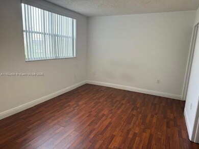 8333 Lake Dr unit 502, Doral, FL 33166 - photo 7