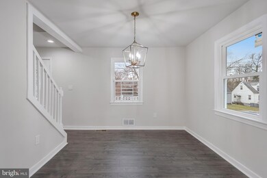 310 Zelma Ave, Capitol Heights, MD 20743 - photo 7