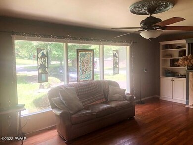 216 Sarah St, Milford, PA 18337 - photo 5