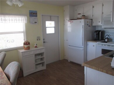 Light and Bright Kitchen with updated applicances 