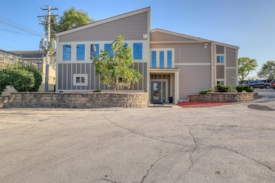 2741 W Layton Ave, Greenfield, WI 53221 - photo 2