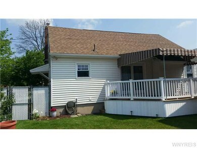 Patio/Deck Beautiful trex deck and awning