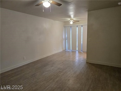 1405 Vegas Valley Dr unit 355, Las Vegas, NV 89169 - photo 4