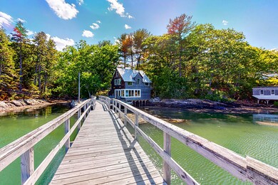 dock to house