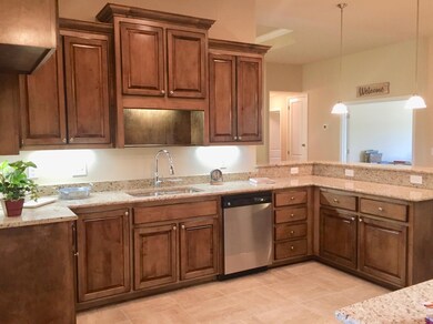 Kitchen (2)