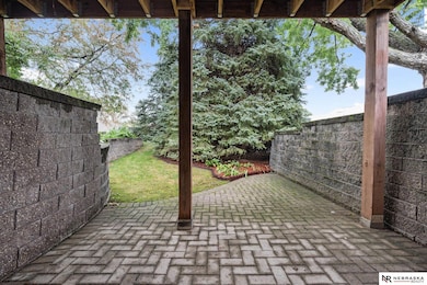 759 N 130th Plaza unit 2B3, Omaha, NE 68154 - photo 6