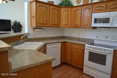 371 S Pioneer Trail 015