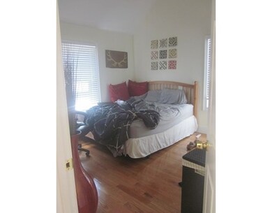27 Montgomery St unit 1, Cambridge, MA 02140 - photo 7