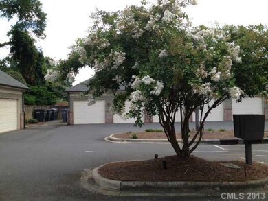 Parking Lot/Garage