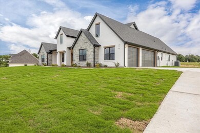 216 Greene Rd, Weatherford, TX 76087 - photo 2