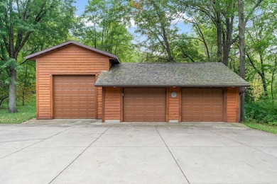 # 4-6 stall garage. The garage was designed large enough for a lift and is insulated for comfort while you work.