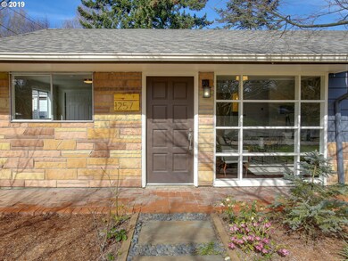 1257 N Winchell St, Portland, OR 97217 - photo 2