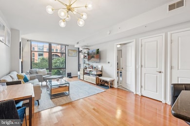 Clarendon 1021 unit 316, Arlington, VA 22201 - photo 5