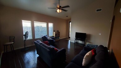 13583 Bradford St, Horizon City, TX 79928 - photo 5