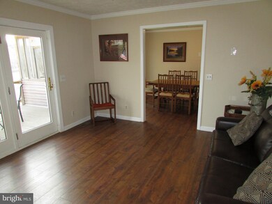 8204 S Page Valley Rd, Luray, VA 22835 - photo 4