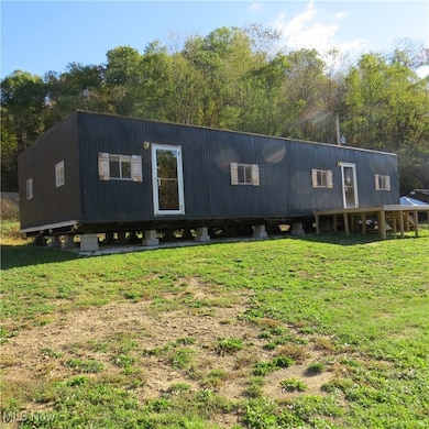 1054 Bergholz Rd SE unit 24C, Bergholz, OH 43908 - photo 2