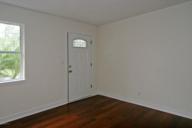 2148 Belinda Cir, Jacksonville, FL 32216 - photo 4