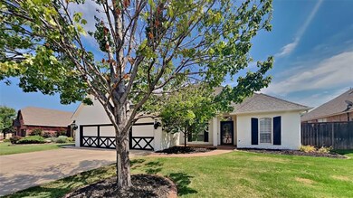 19828 Oakshire Dr, Edmond, OK 73012 - photo 3