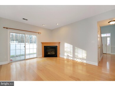 81 Windsor Pond Rd, Princeton Junction, NJ 08550 - photo 6