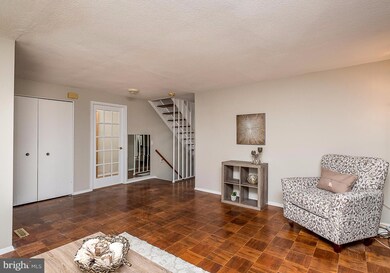 5612 Mirrorlight Place, Columbia, MD 21045 - photo 2