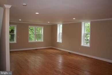 5302 Central Ave SE, Washington, DC 20019 - photo 2