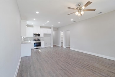 521 Gates St unit B, Bonham, TX 75418 - photo 7