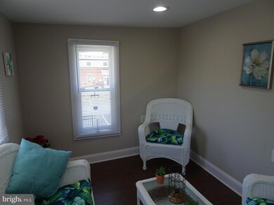 27 W 5th St, New Castle, DE 19720 - photo 3