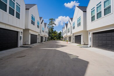 5727 White Magnolia St, Houston, TX 77091 - photo 3