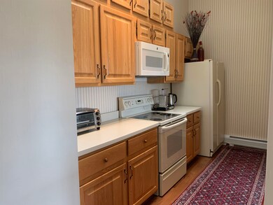 423 Alden Partridge Rd unit 2C, Hartford, VT 05001 - photo 6