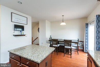 11404 Sandhurst Place, White Plains, MD 20695 - photo 7