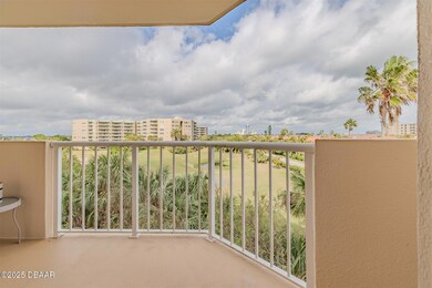 3 Oceans West Boulevard Unit 4 A-5-32