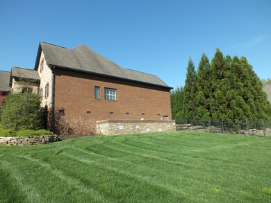2021_0403STRATFIELD-MLS-20025