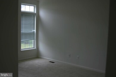 16108 Sheringham Way, Gainesville, VA 20155 - photo 5