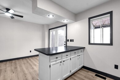 12-web-or-mls-2436-hardesty-dr-s-4