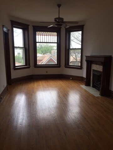 2139 W Cortez St unit 3, Chicago, IL 60622 - photo 3