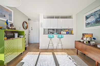 Fifth Avenue Tower unit 24F, New York, NY 10016 - photo 2