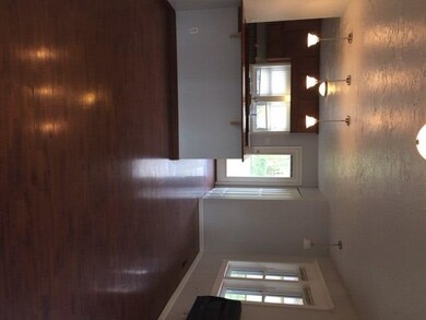 913 N Main St, Bentonville, AR 72712 - photo 3