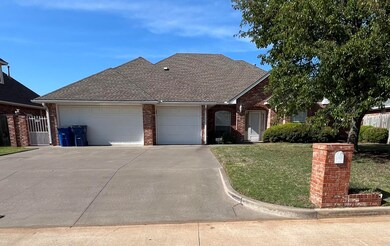 2203 2203 Mallard, Duncan, OK 73533 - photo 2