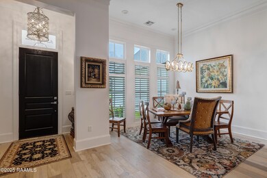 207 Bronze Palm-5