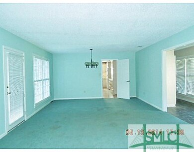 Living Room. Spacious Living Room  and Dining Room