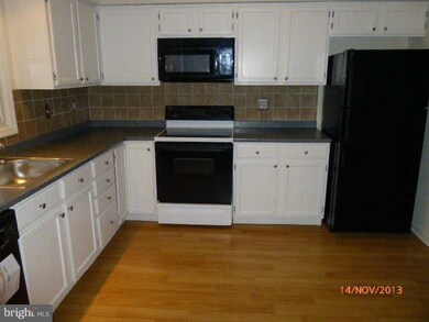 6667 Mid Summer Night Ct, Sykesville, MD 21784 - photo 5