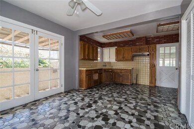 Kitchen and dining room area
