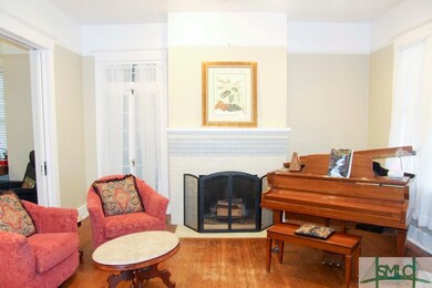 Such a bright living room!