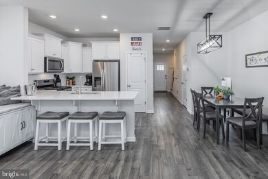 47 Katherine Dr, Burlington, NJ 08016 - photo 4